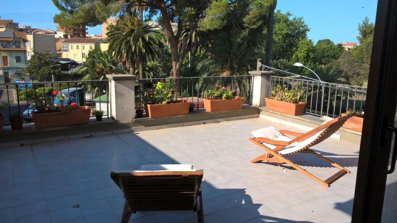 Апартаменты La Terrazza Sul Parco Ористано Экстерьер фото