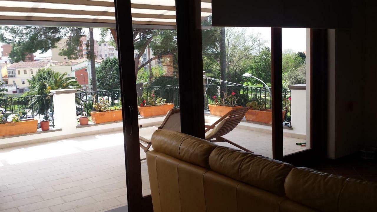 Апартаменты La Terrazza Sul Parco Ористано Экстерьер фото